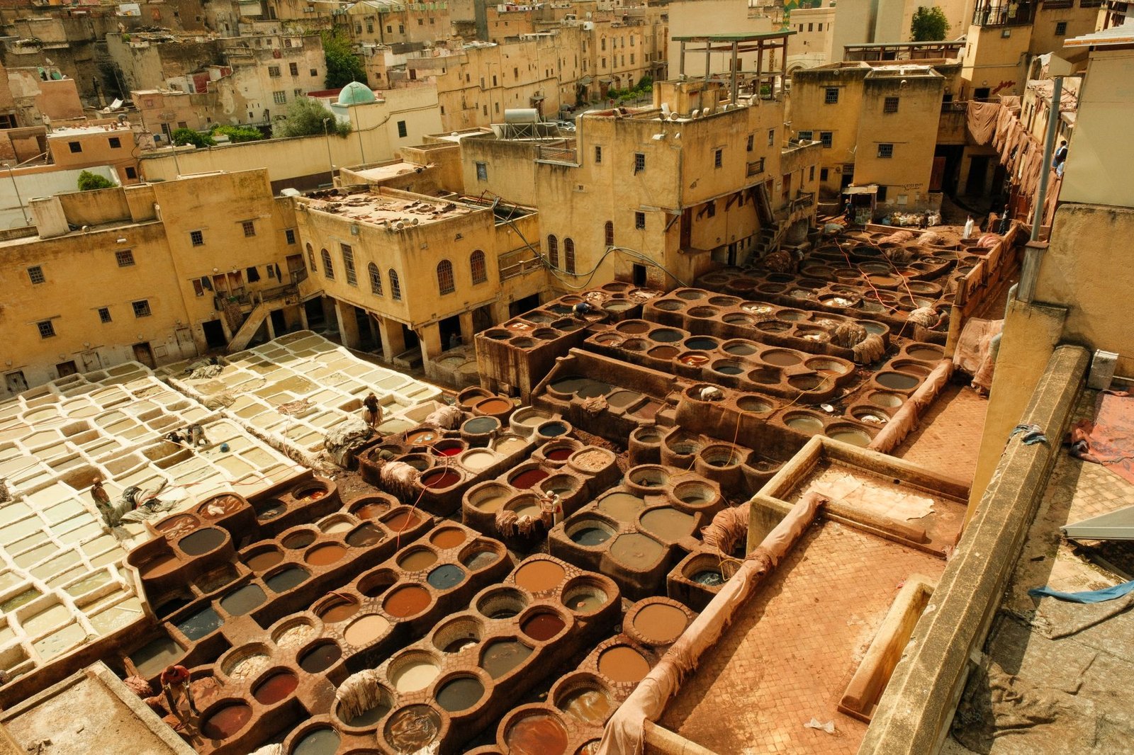 Fes Travel Guide: Morocco cover 1345
