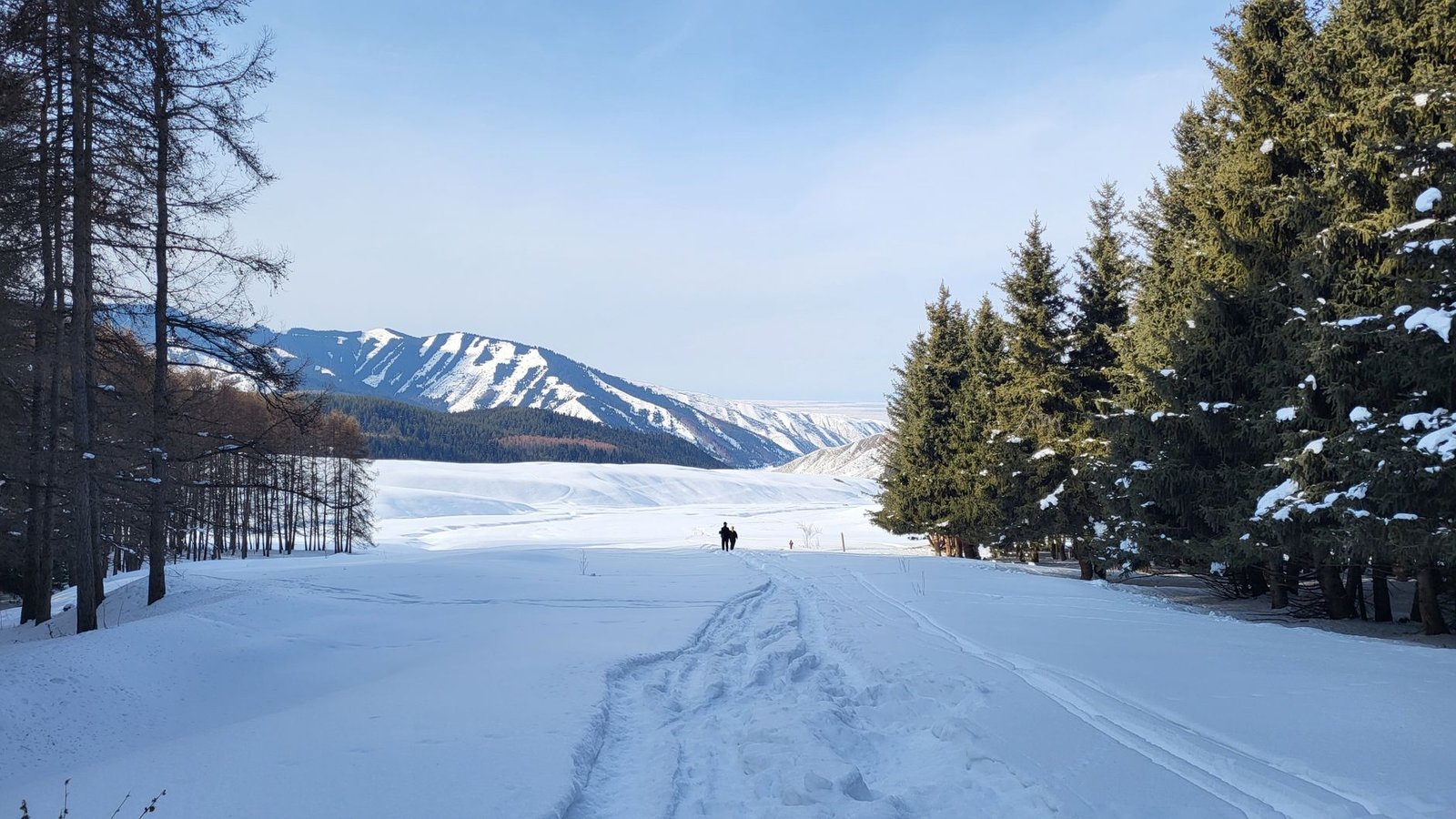 Beyond the Guidebooks: Exploring Karakol cover 2340